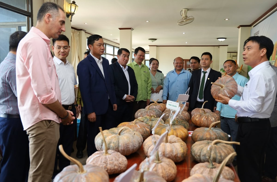 Vietnam and Laos team up to develop resilient crop varieties